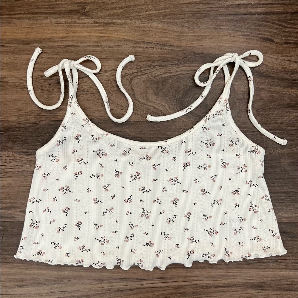 Garage Tie-Strap Floral Crop Top